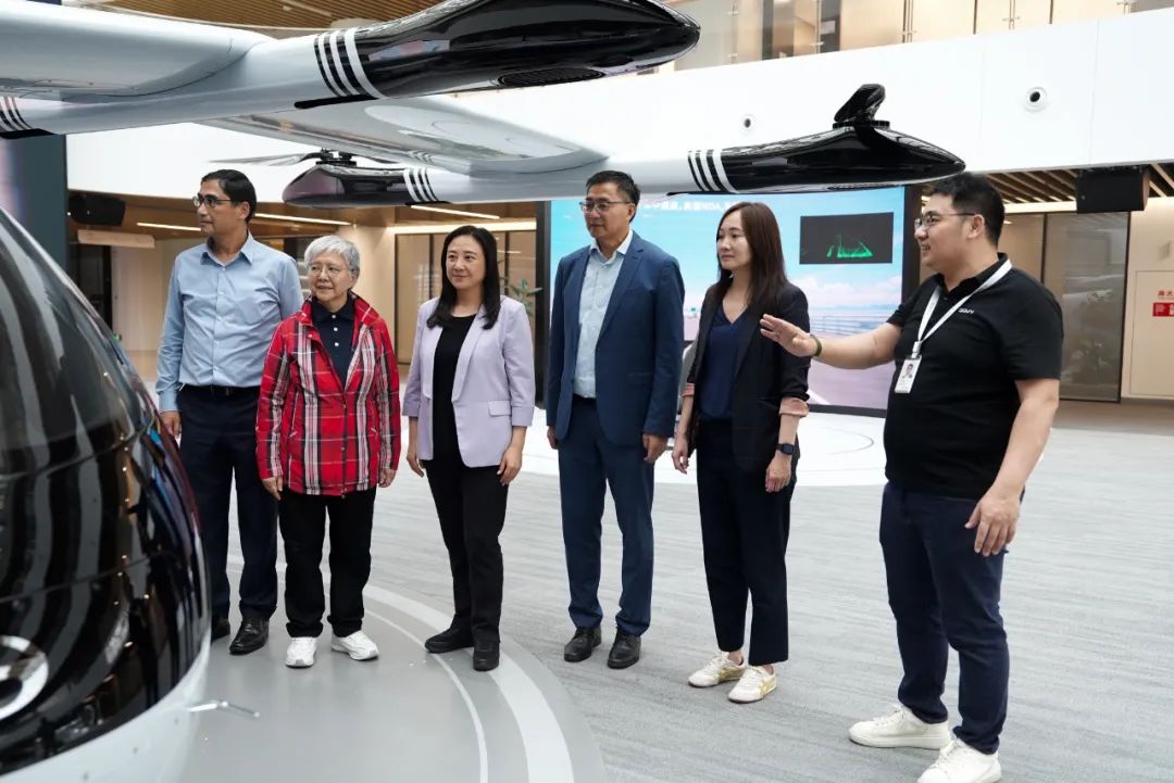 大湾区低空经济联盟考察广汽高域 共绘低空出行新蓝图(图2) 大湾区低空经济联盟考察广汽高域 共绘低空出行新蓝图(图2)